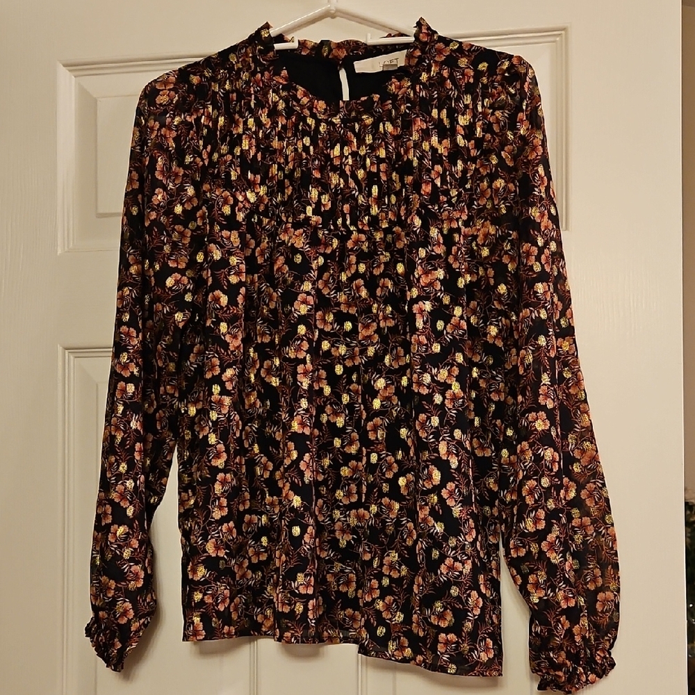 🌟LOFT Multicolor Floral Blouse🌟